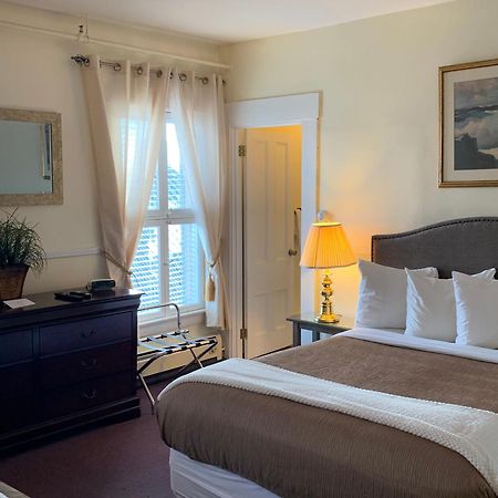 Отель Kennedy House St. Andrews By The Sea Экстерьер фото